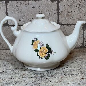 Vintage Arnel's Ceramic Teapot White Yellow Roses Victorian Style